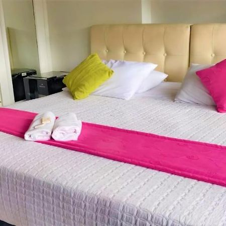 Hotel Zafiro Boutique Богота Екстер'єр фото