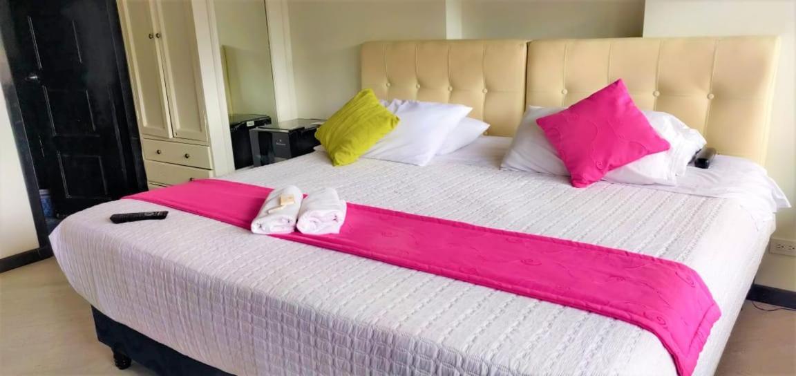 Hotel Zafiro Boutique Богота Екстер'єр фото